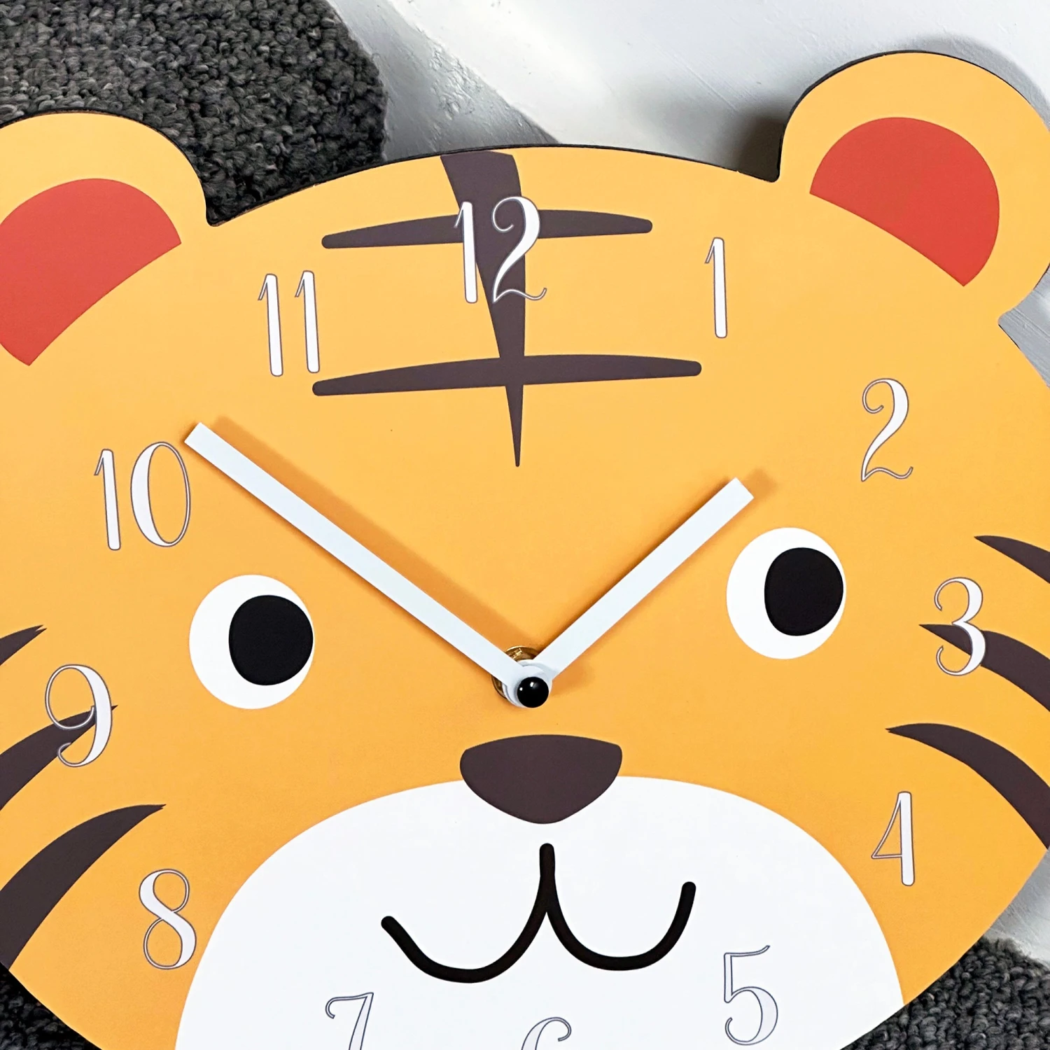 Darthome Limited Tiger Head Childrens Wall Clock 5 Darthome Limited Tiger Head Childrens Wall Clock - Image 5