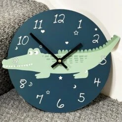 Darthome Limited Round Crocodile Childrens Wall Clock