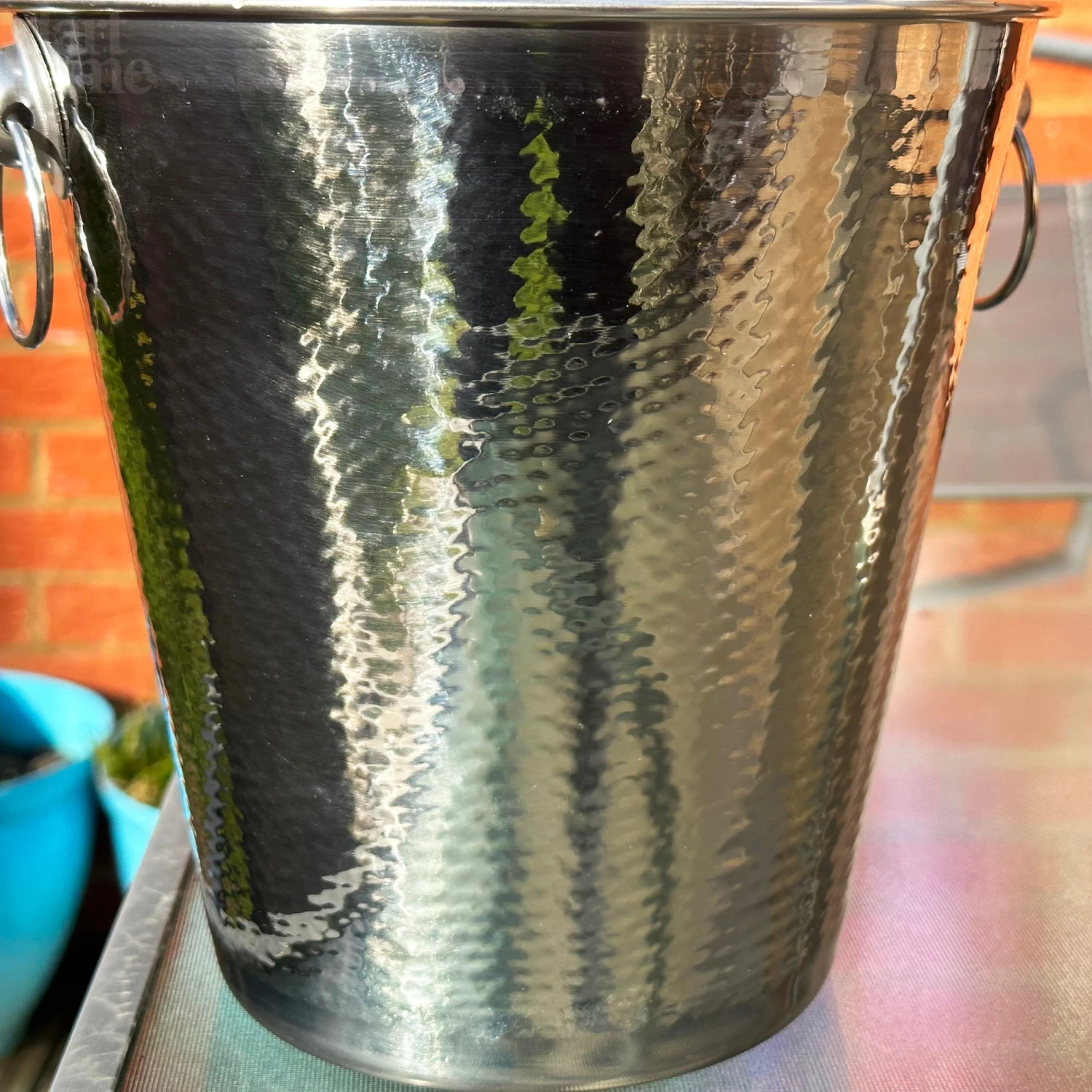 Darthome Limited Hammered Stainless Steel Champagne Bucket 3 Darthome Limited Hammered Stainless Steel Champagne Bucket - Image 3