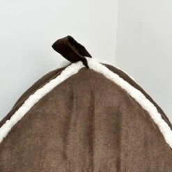 Darthome Limited Petface Brown Luxury Igloo Cat Bed -Decor Garden Shop IMG E2497