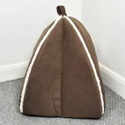 Darthome Limited Petface Brown Luxury Igloo Cat Bed -Decor Garden Shop IMG E2500