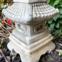 Darthome Limited Stone Japanese Pagoda Garden Sculpture -Decor Garden Shop IMG E2736