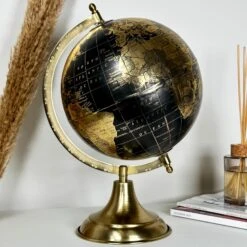 Darthome Limited Decorative Globe On Gold Metal Stand