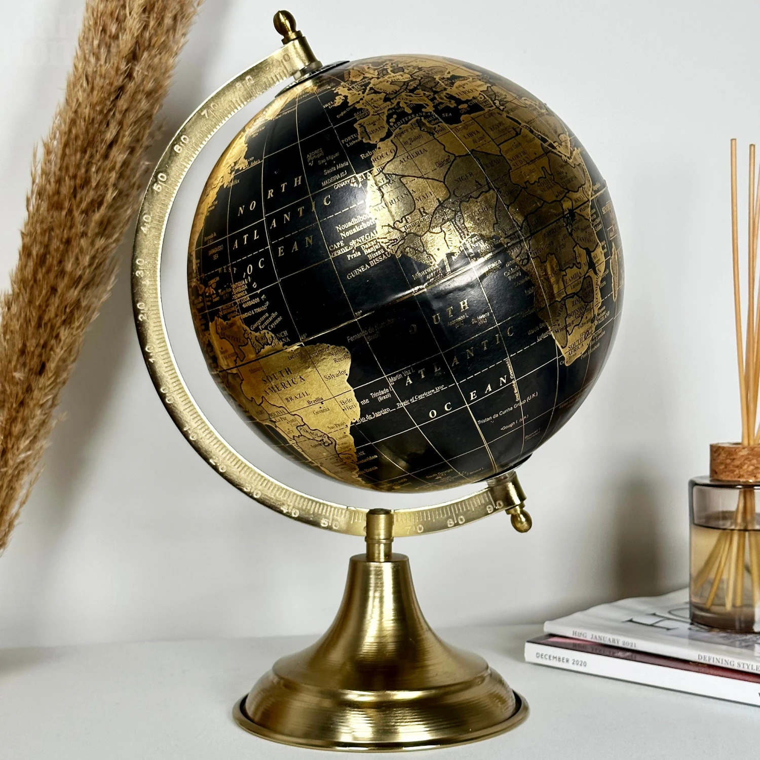 Darthome Limited Decorative Globe On Gold Metal Stand 1 Darthome Limited Decorative Globe On Gold Metal Stand