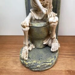 Darthome Limited Halloween Skeleton On The Toilet Ornament 14 Darthome Limited Halloween Skeleton On The Toilet Ornament -Decor Garden Shop IMG E2965