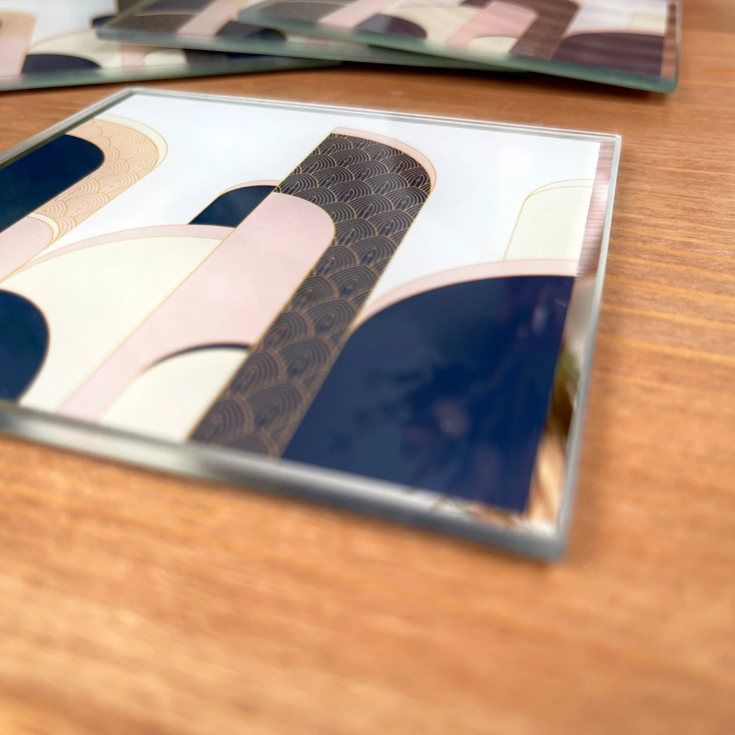 Darthome Limited Glass Art Deco Coasters Set Of 4 4 Darthome Limited Glass Art Deco Coasters Set Of 4 - Image 4