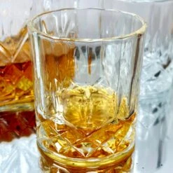 Darthome Limited 5pc Crystal Whiskey Decanter Set -Decor Garden Shop IMG E3046 286285b8 7f42 4790 8ebd 4eaf103d6a0c