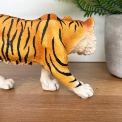 Darthome Limited Orange African Tiger Ornament -Decor Garden Shop IMG E3081