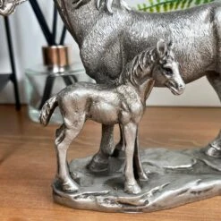 Darthome Limited Silver Horse & Foal Ornament -Decor Garden Shop IMG E3144