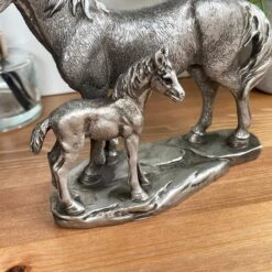 Darthome Limited Silver Horse & Foal Ornament -Decor Garden Shop IMG E3146