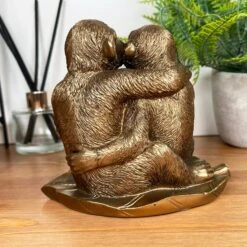 Darthome Limited Bronze Romantic Monkey Couple Figurine 17 Darthome Limited Bronze Romantic Monkey Couple Figurine -Decor Garden Shop IMG E3163 1
