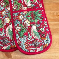 Darthome Limited William Morris Strawberry Thief Tea Towel Oven Glove Set -Decor Garden Shop IMG E3273