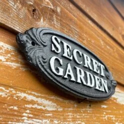 Darthome Limited Secret Garden Black Cast Iron Sign -Decor Garden Shop IMG E3501