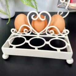 Darthome Limited Ivory Love Heart 6 Egg Holder