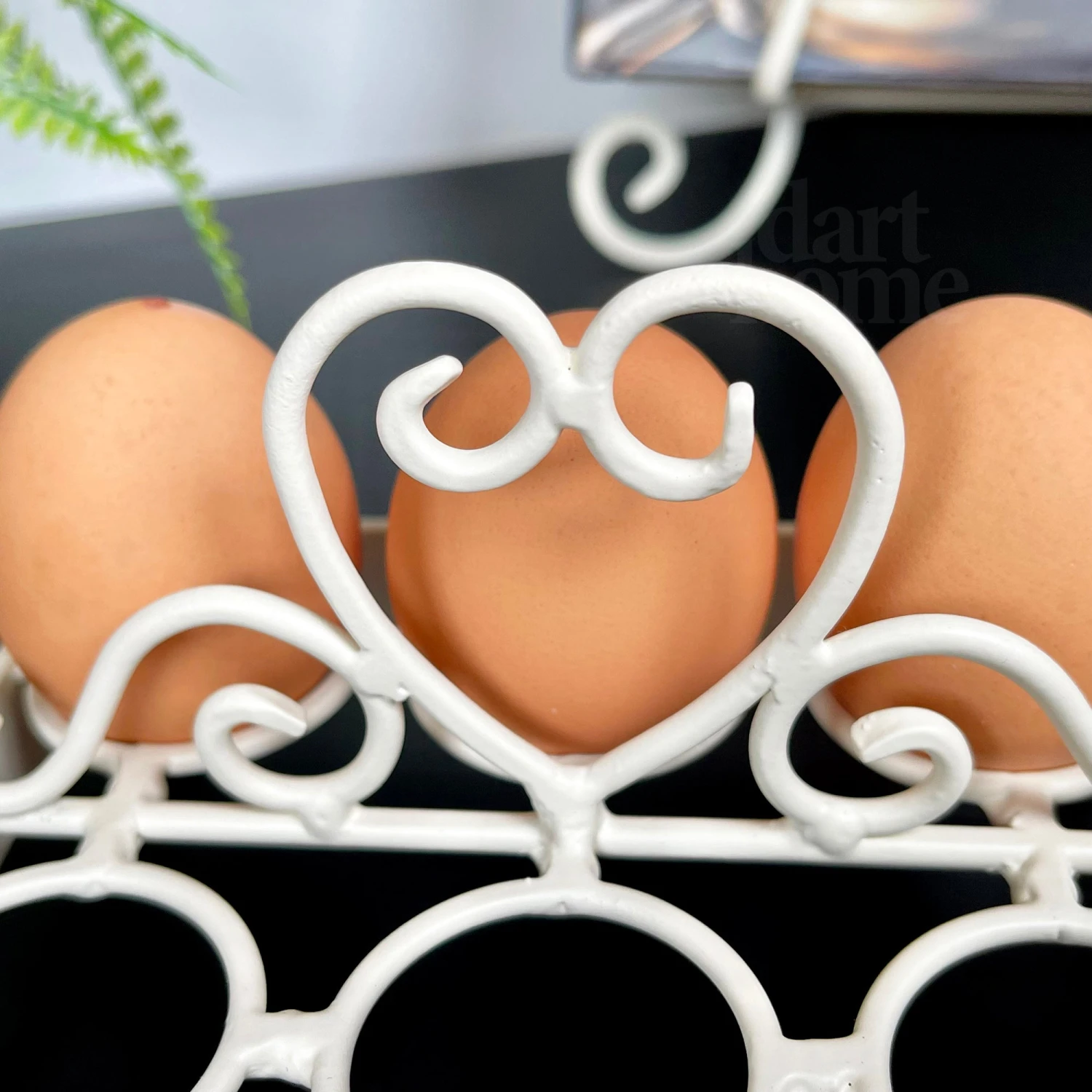 Darthome Limited Ivory Love Heart 6 Egg Holder 5 Darthome Limited Ivory Love Heart 6 Egg Holder - Image 5