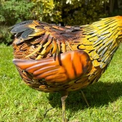 Darthome Limited Metal Feeding Hen Garden Ornament -Decor Garden Shop IMG E3721 edited7