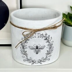 Darthome Limited Cement White Round Bee Pot