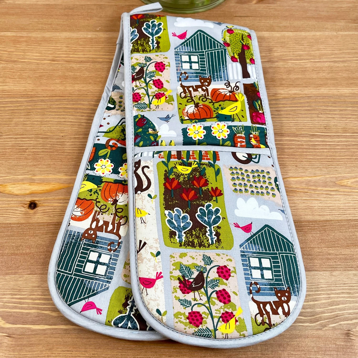 Darthome Limited Ulster Weavers Home Grown Oven Glove 1 Darthome Limited Ulster Weavers Home Grown Oven Glove