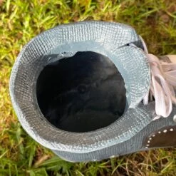 Darthome Limited Resin Pair Of Boot Planters -Decor Garden Shop IMG E4100