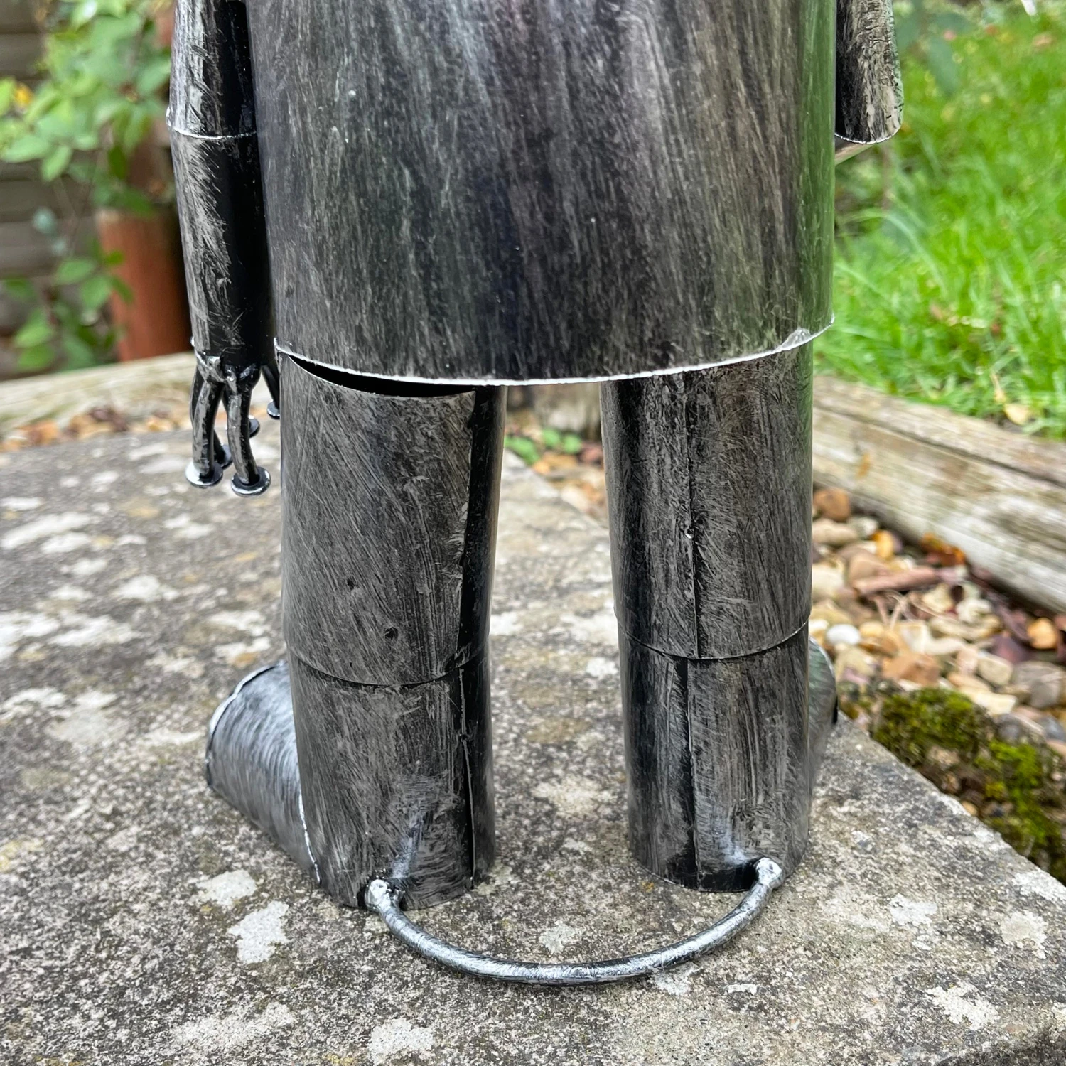 Darthome Limited Silver Tin Man Garden Sculpture 8 Darthome Limited Silver Tin Man Garden Sculpture - Image 8