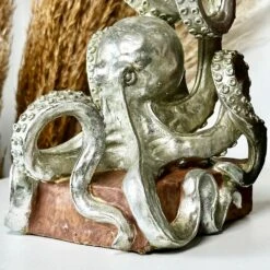 Darthome Limited Silver Octopus Bookends -Decor Garden Shop IMG E4706