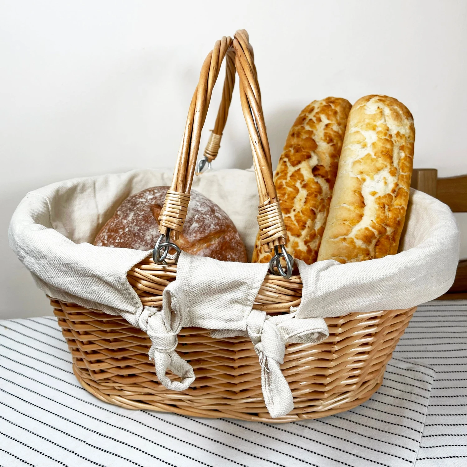 Darthome Limited Wicker Swing Handle Shopping Basket 1 Darthome Limited Wicker Swing Handle Shopping Basket