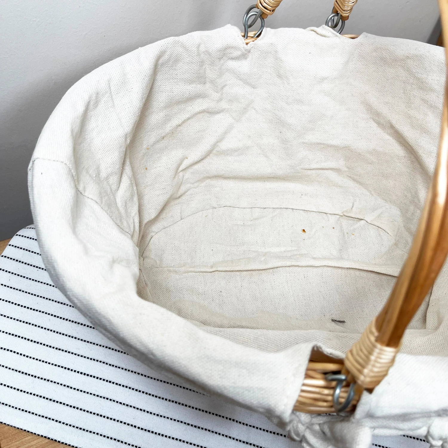 Darthome Limited Wicker Swing Handle Shopping Basket 7 Darthome Limited Wicker Swing Handle Shopping Basket - Image 7