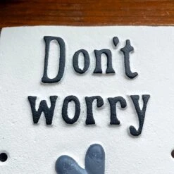 Darthome Limited Dont Worry Bee Happy Cast Iron Sign 8 Darthome Limited Dont Worry Bee Happy Cast Iron Sign -Decor Garden Shop IMG E5242 edited7