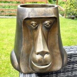 Darthome Limited Gold Monkey Head Planter Large 15 Darthome Limited Gold Monkey Head Planter Large -Decor Garden Shop IMG E5330 edited68