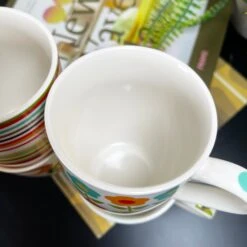 Darthome Limited Ceramic Set Of 4 Retro 70s Mugs 350ml -Decor Garden Shop IMG E5471