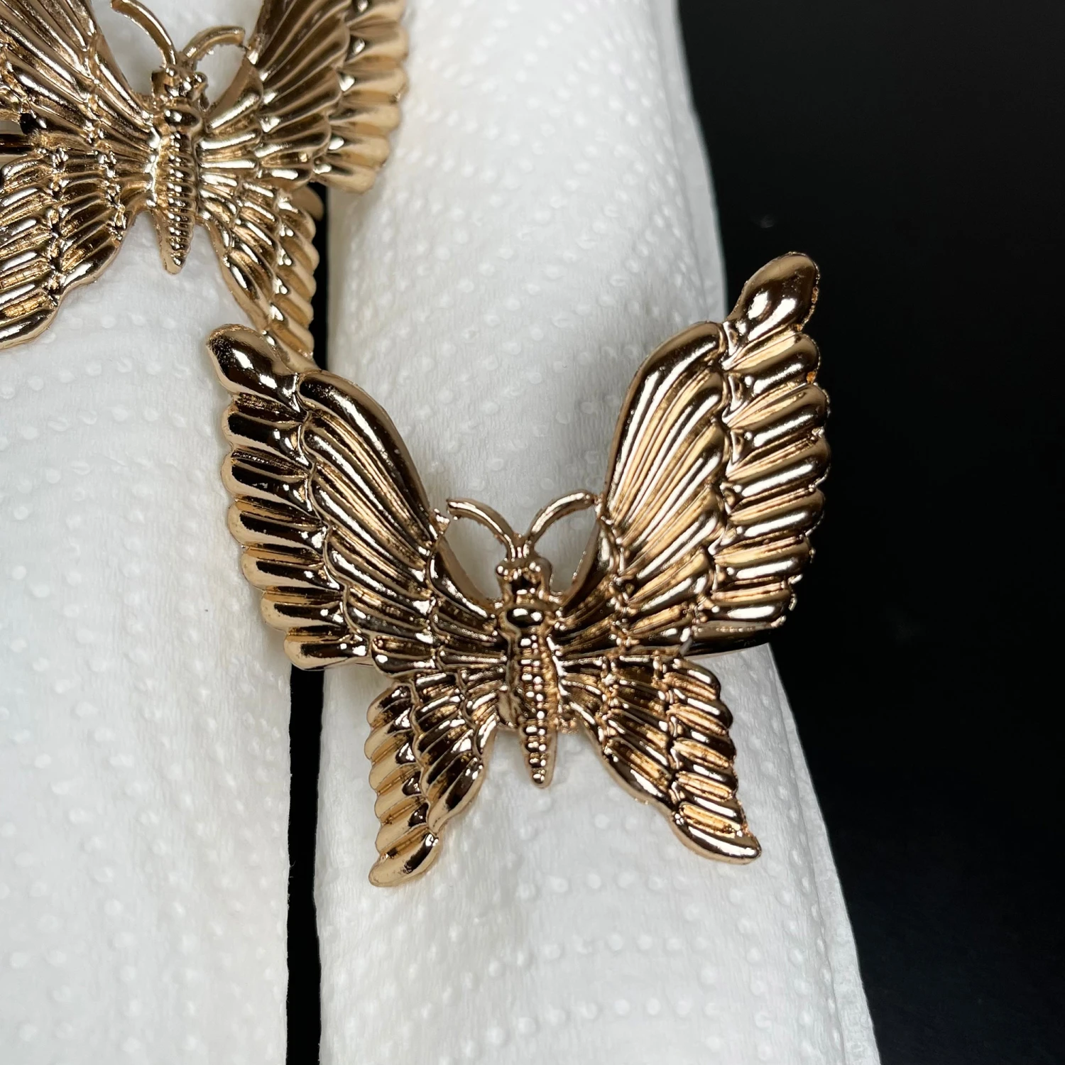 Darthome Limited Set Of 2 Gold Butterfly Napkin Rings 3 Darthome Limited Set Of 2 Gold Butterfly Napkin Rings - Image 3
