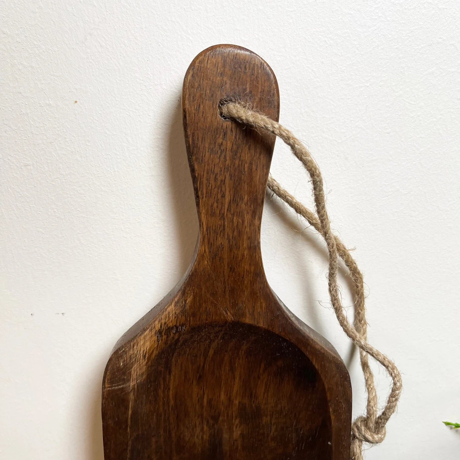 Darthome Limited Mango Wood Serving Board 2 Darthome Limited Mango Wood Serving Board - Image 2