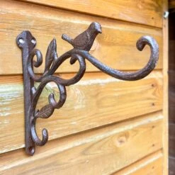 Darthome Limited Bird Cast Iron Victorian Shelf Bracket