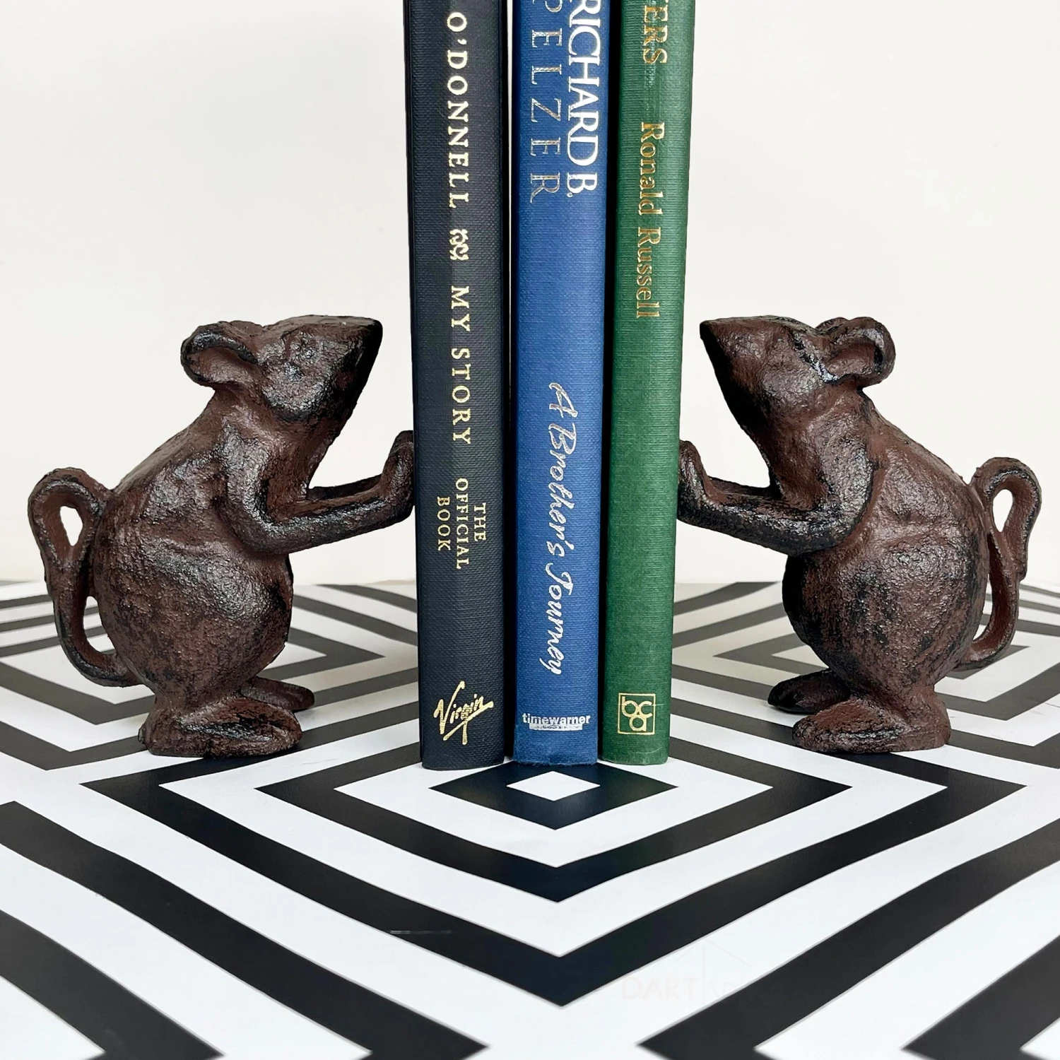 Darthome Limited Set Of 2 Cast Iron Mouse Bookends 1 Darthome Limited Set Of 2 Cast Iron Mouse Bookends