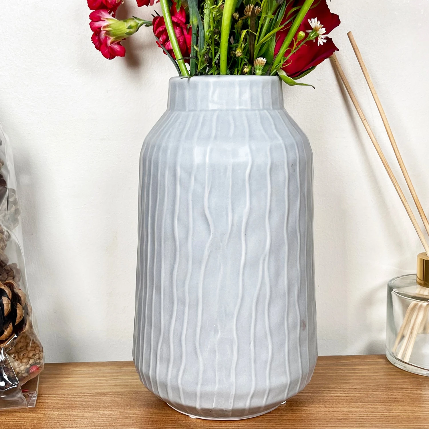 Darthome Limited Striped Pastel Grey Vase 1 Darthome Limited Striped Pastel Grey Vase