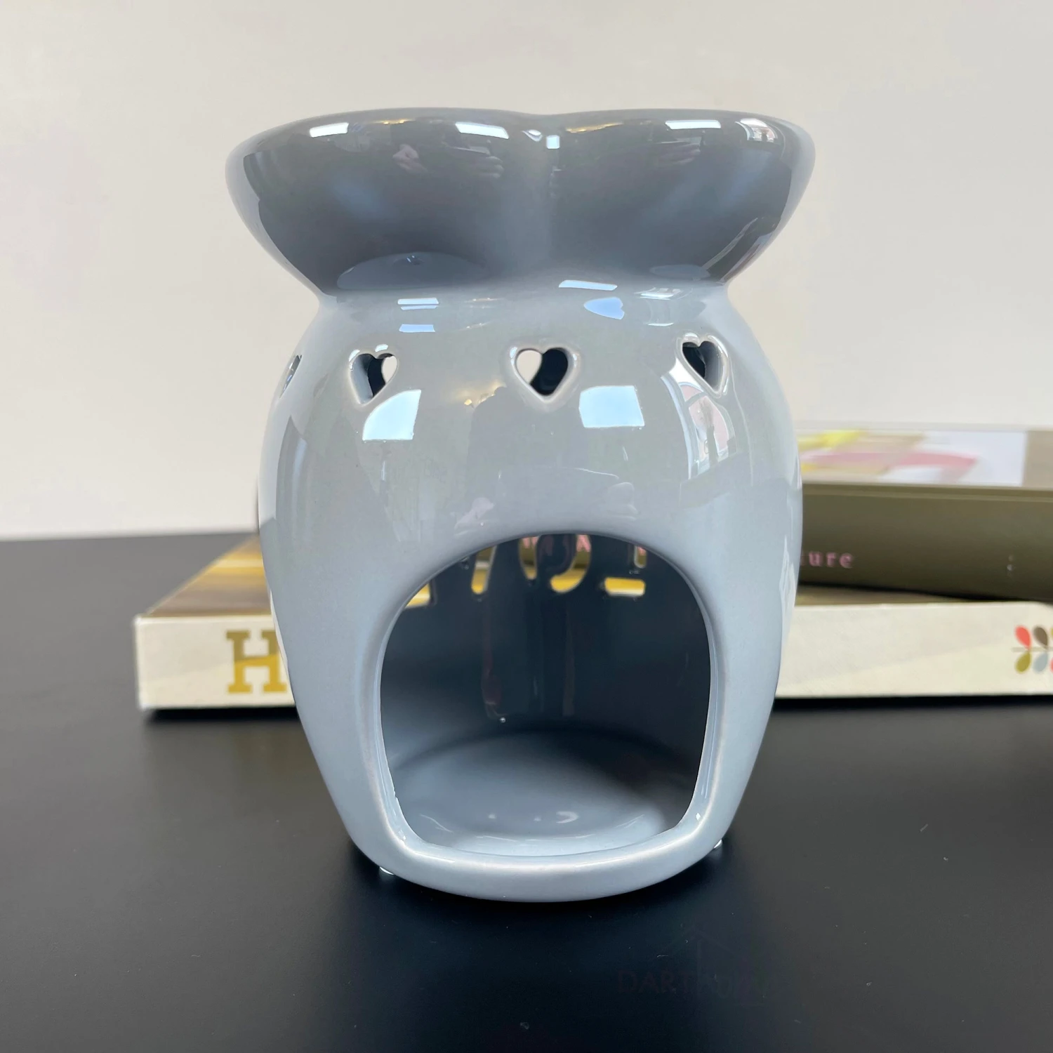 Darthome Limited Love Stensil Grey Wax Melt Burner 4 Darthome Limited Love Stensil Grey Wax Melt Burner - Image 4