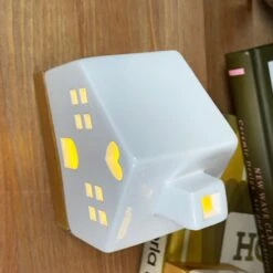 Darthome Limited Light Up Ceramic House Ornaments With Wood Base -Decor Garden Shop IMG E6296