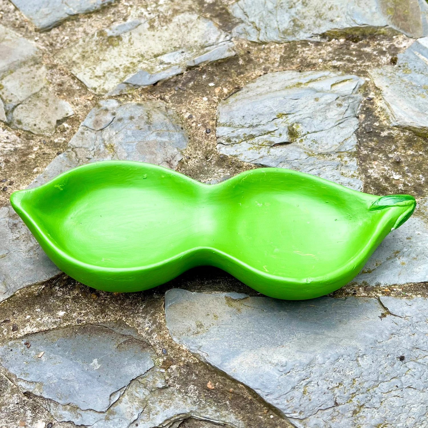 Darthome Limited Cement Two Peas In A Pod Succulent Planter 4 Darthome Limited Cement Two Peas In A Pod Succulent Planter - Image 4