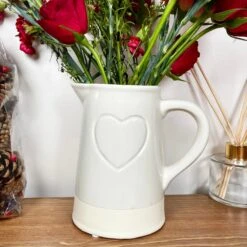 Darthome Limited Two Tone Embossed Heart Jug Vase