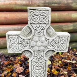 Darthome Limited Stone Celtic Cross Block Statue 10 Darthome Limited Stone Celtic Cross Block Statue -Decor Garden Shop IMG E6410