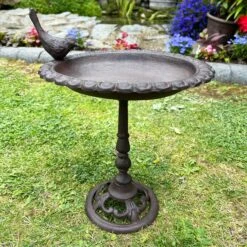 Darthome Limited Cast Iron Bird Feeder On Stand