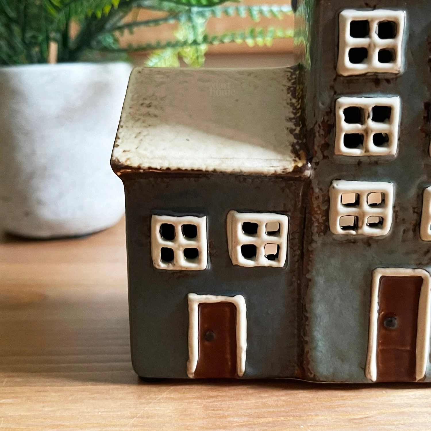 Darthome Limited Ceramic Navy Blue 3 Houses Tea Light Holder 10 Darthome Limited Ceramic Navy Blue 3 Houses Tea Light Holder - Image 10