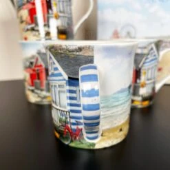 Darthome Limited Set Of 4 Beach Hut Fine China Mugs