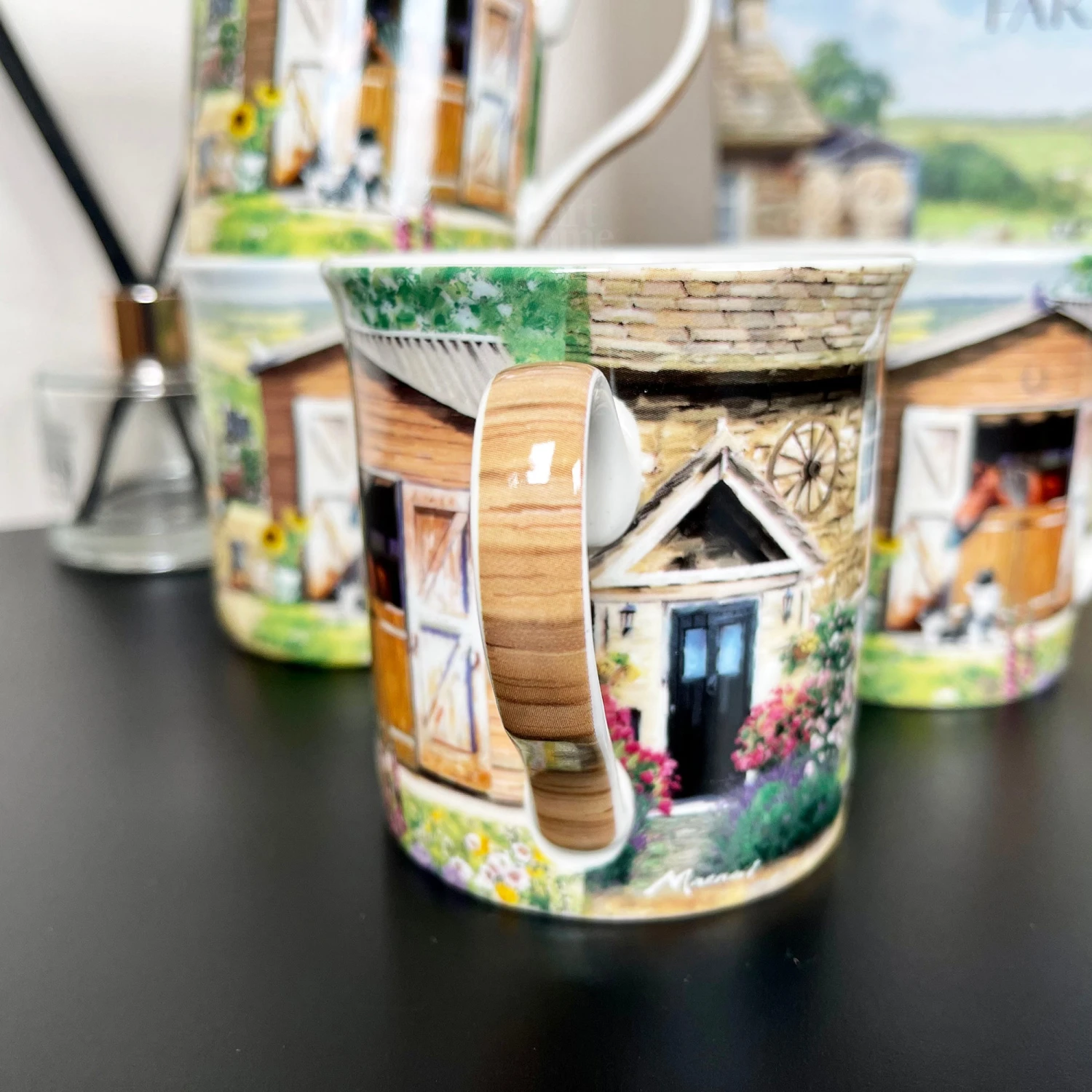 Darthome Limited Set Of 4 English Farm Fine China Mugs 6 Darthome Limited Set Of 4 English Farm Fine China Mugs - Image 6