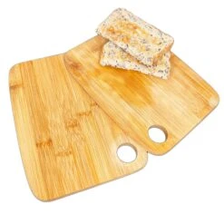 Darthome Limited Set Of 2 Bamboo Chopping Boards -Decor Garden Shop IMG E7104copy