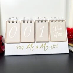 Darthome Limited Mr & Mrs Wedding Countdown Flip Calendar