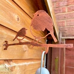 Darthome Limited Robin & Baby Steel Bird Feeder Hanger - Copper Effect 8 Darthome Limited Robin & Baby Steel Bird Feeder Hanger - Copper Effect -Decor Garden Shop IMG E7487 editedCK