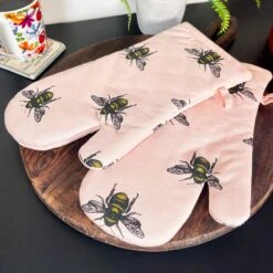 Darthome Limited Pk Of 2 Pink Summer Bees Single Oven Gloves