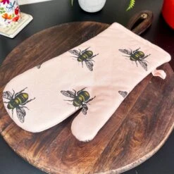 Darthome Limited Pk Of 2 Pink Summer Bees Single Oven Gloves 15 Darthome Limited Pk Of 2 Pink Summer Bees Single Oven Gloves -Decor Garden Shop IMG E7500 1
