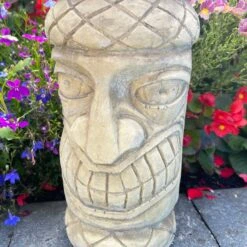 Darthome Limited Stone Tiki Totem Pole Ornament -Decor Garden Shop IMG E7692 editedAH
